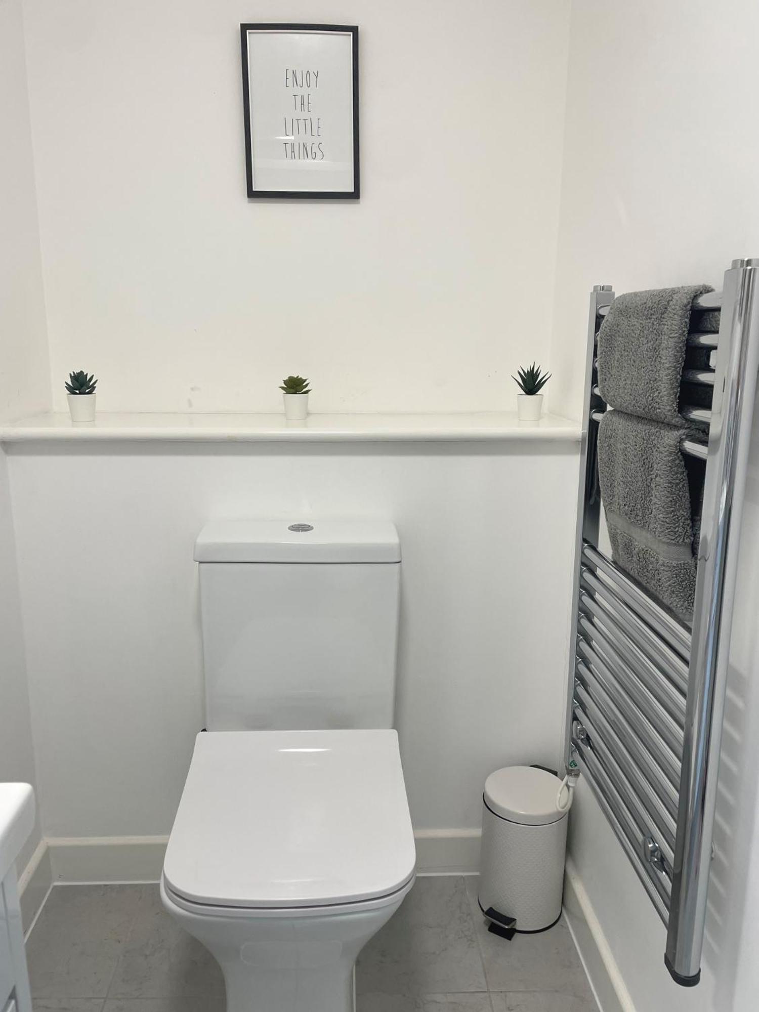 Central, Modern Apartment Bournemouth Eksteriør billede
